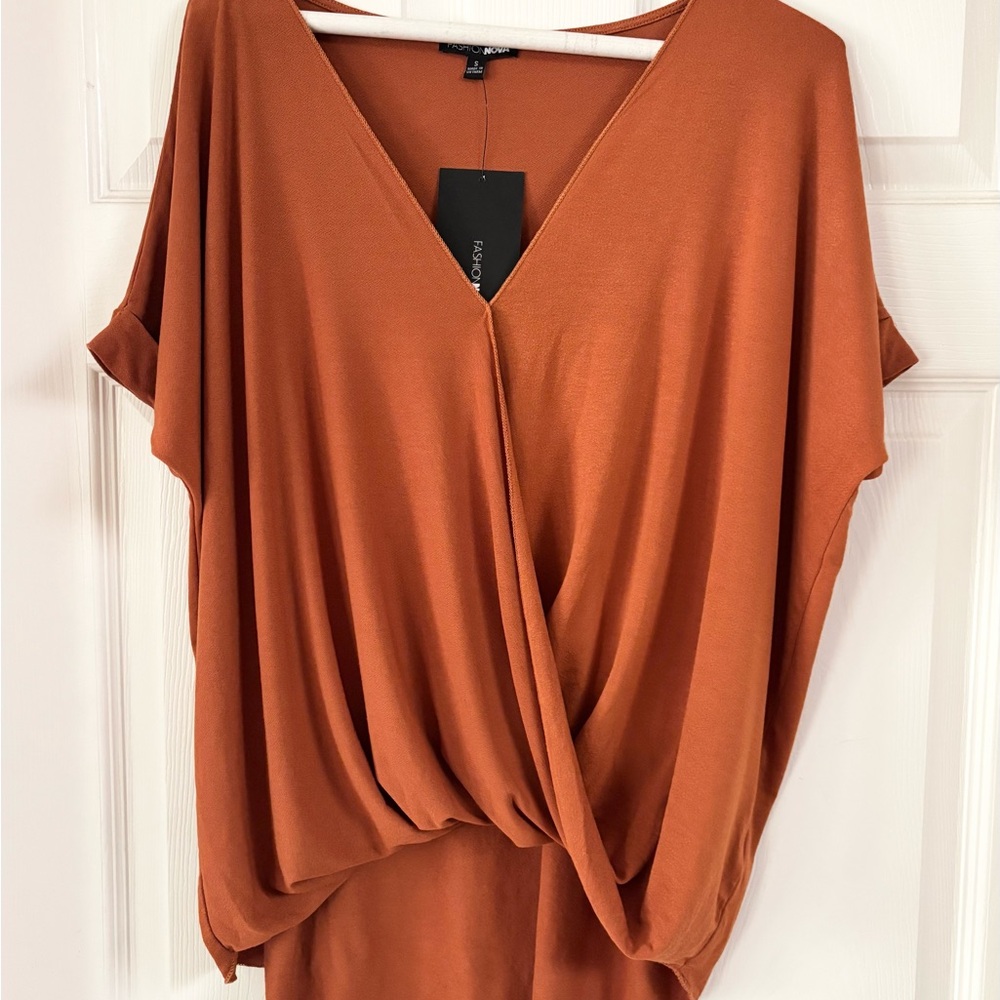 NWT Fashion Nova V-Neck Drape Blouse